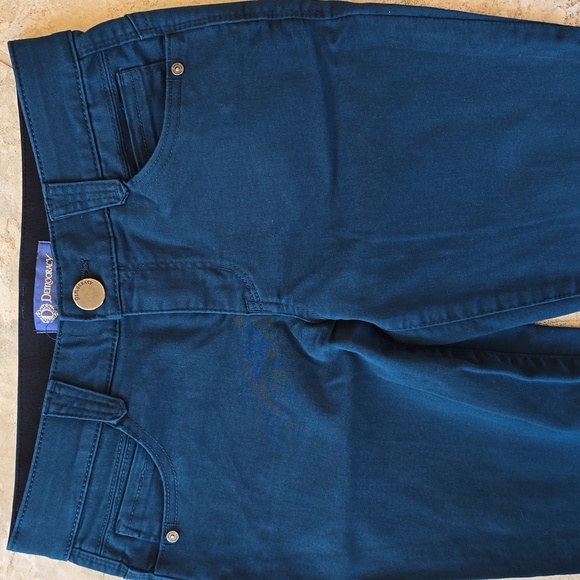 Democracy Absolution Size 4 Stretch Pants Like New Green - Picture 2 of 6